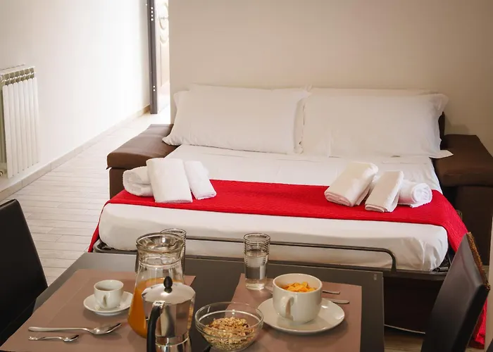 Apartman Seventeen Black -with Garden And Private Parking Just 5 Minutes Walk From The Historic Center *